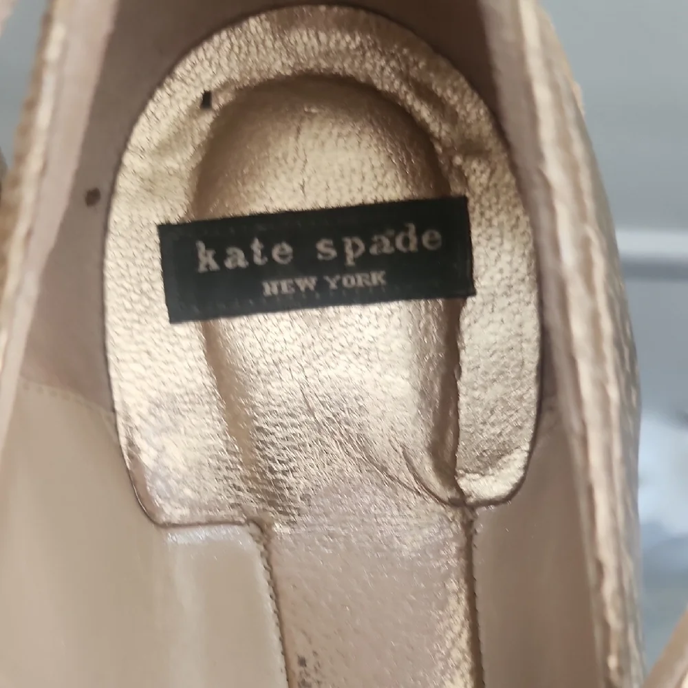 Kate Spade Gold Snakeskin Textured Mary Jane Ballet Flats Low Heel Classic Chic - Picture 4 of 10